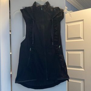 Lululemon Windbreaker Vest Black Size 4 Hooded